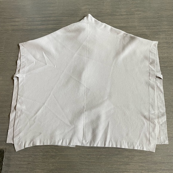 Theory Wool Poncho with sleeves size M/L - Picture 10 of 15